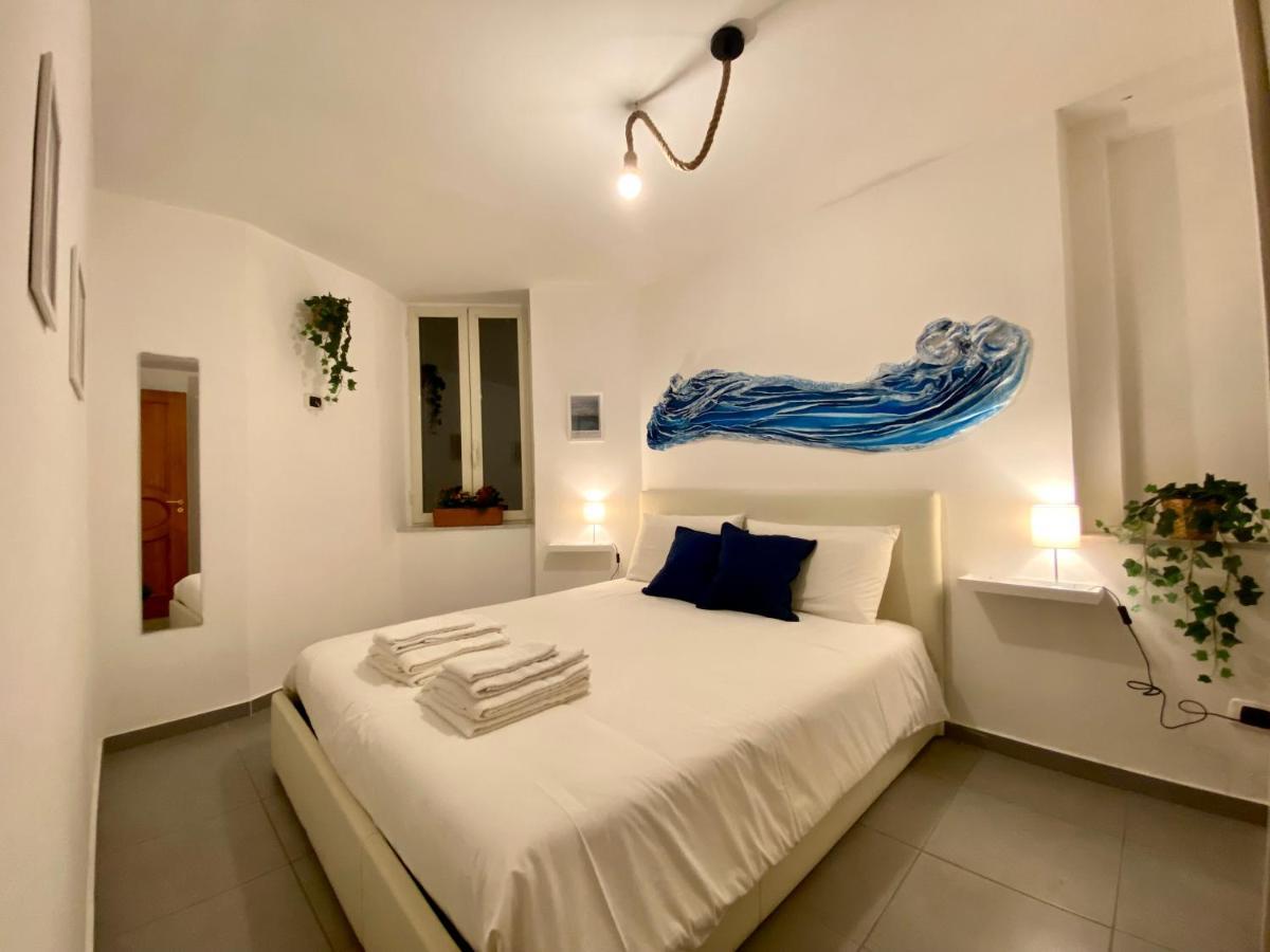 Апартаменты Casa Con Terrazzo In Centro Неаполь Экстерьер фото