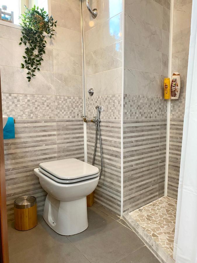 Апартаменты Casa Con Terrazzo In Centro Неаполь Экстерьер фото