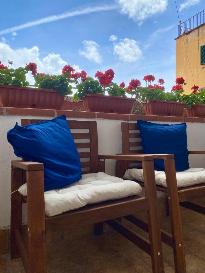 Апартаменты Casa Con Terrazzo In Centro Неаполь Экстерьер фото
